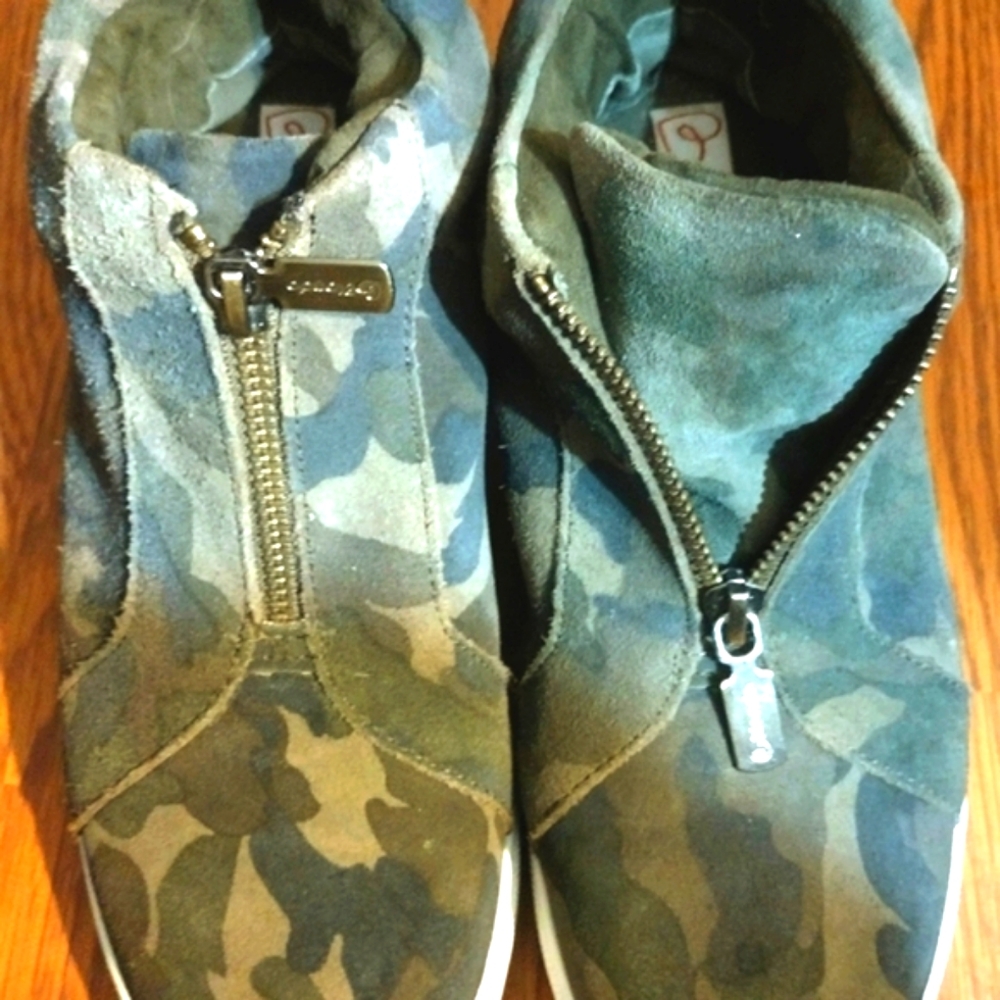 Blondo Women's Camouflage Waterproof Shoes@321